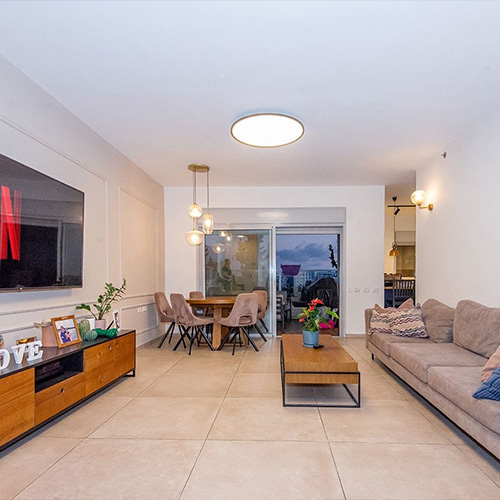 יגאל אלון 8 הרצליה